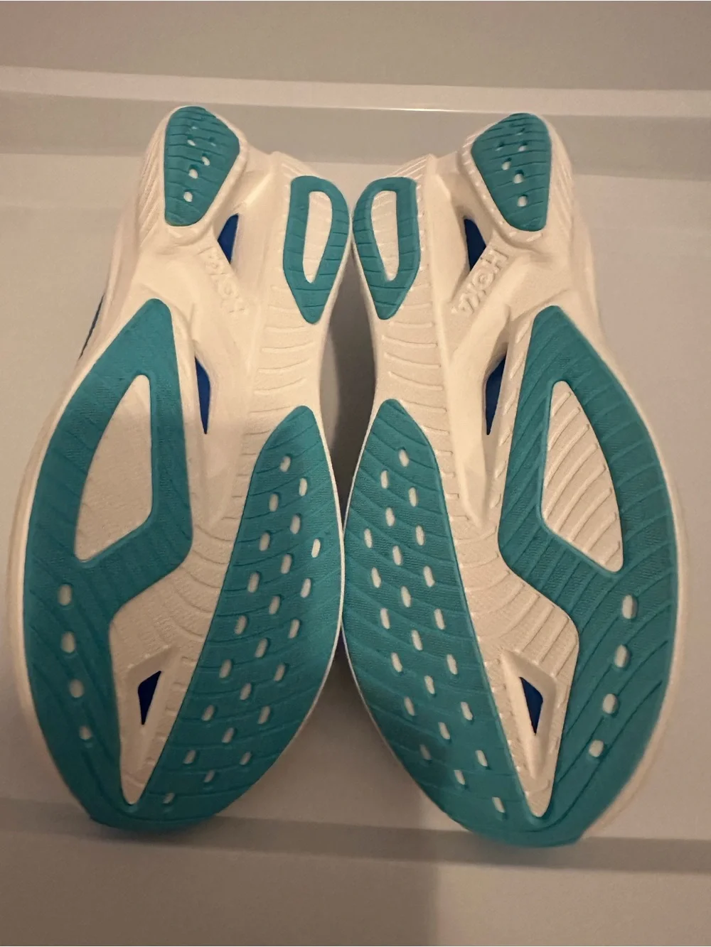 Hoka Men’s Size 11 Mach X2